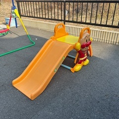 アンパンマン滑り台
