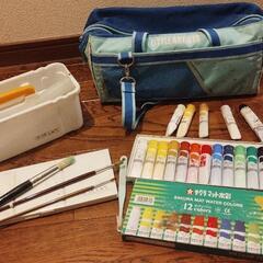 絵の具セット　パレット　筆　水差し