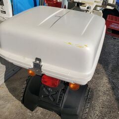 連絡ないので処分します。ジャイロX用？ホンダ純正。リアボックス。の画像