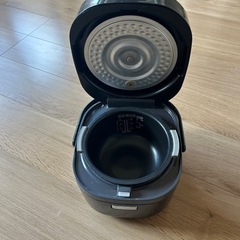 SHARP 炊飯器
の画像