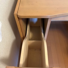 【学習机】karimoku(カリモク家具)/Benesse(ベネッセ)の画像