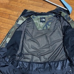 ノースフェイス　THE NORTH FACE　マウンテンパーカー　　　の画像