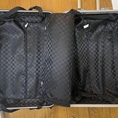 キャリーケースの画像