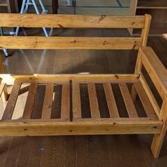 木製ベンチの画像