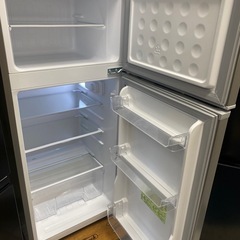 仙台市内トラック荷台渡し無料！ SHARP 中古 家電 買取  2022年製 冷蔵庫 の画像