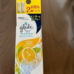 便利！格安！glade  消臭センサー&スプレー　本体&付け替え２本セット
の画像