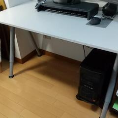 【IKEA】デスク 脚の長さが調節可能の画像