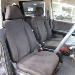 ホンダ　フリード　Ｇ　ジャストセレクション★1年保証★ロードサービス付　ワンオーナー　後期型　６人乗　純正ＳＤナビ　ワンセグ　バックカメラ　Ｂｌｕｅｔｏｏｔｈオーディオ　左側パワースライドドア　ビルトインＥＴＣ　スマートキー　オートエアコン　オートライト　ＨＩＤの画像