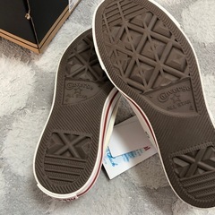 新品未使用コンバースの靴の画像