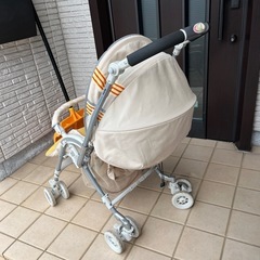 アップリカ　ベビーカーの画像