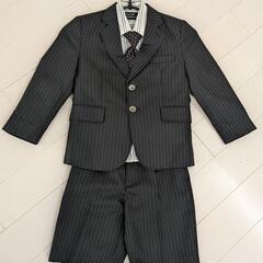 男の子スーツ110cm セットアップ 卒業式、入学式に。の画像