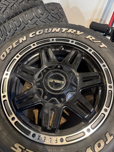 ハイエース　ホイール　タイヤセット