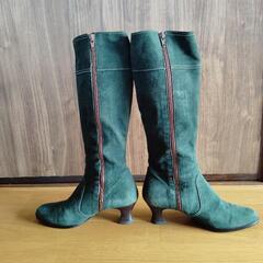 本革スエードロングブーツの画像