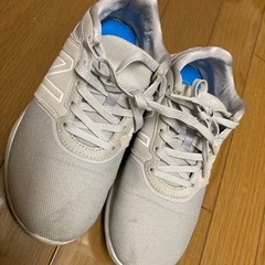 ニューバランス
