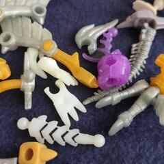 ホネホネザウルス　おもちゃの画像