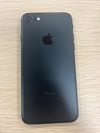 携帯電話/スマホ IPhone 7   32Gb