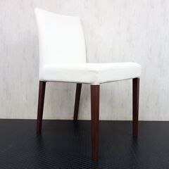 モダンシンプルなダイニングアームレスチェア 1脚の画像
