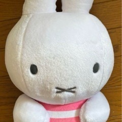 ミッフィーぬいぐるみ