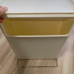 【分別用ゴミ箱】取りに来てくださる方に差し上げます！の画像