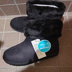 新品タグ付き【☔RAINシューズ】ムートン風ブーツ／Ｌサイズ／ブラックの画像