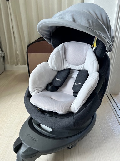コンビ　クルムーブ　ISOFIX