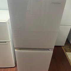 20年製 ハイセンス　ガラストップ　冷蔵庫　134L HR-G13B-W RZ