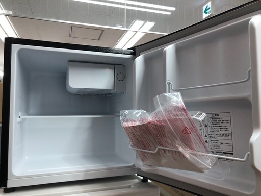 送料込み＊マクスゼン 46L 1ドア冷蔵庫 2023年製＊ MAXZEN 1ドア冷蔵庫 JR046ML01GM 2023年製 46L JR046ML01WH 1ドア