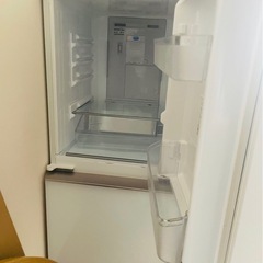 冷蔵庫の画像