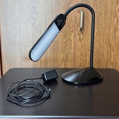 【受渡者決定】卓上ライト　アイリスオーヤマ