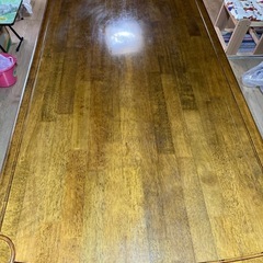 【引渡予定済み】天然木のダイニングテーブルの画像