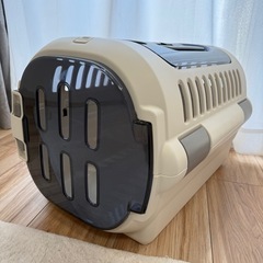 【美品】ペット用ハードキャリー