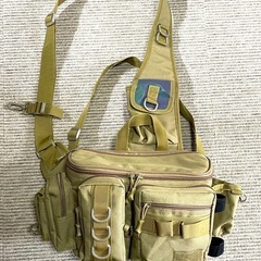 釣り用ショルダーバック（ウエスト部も固定可能）　サイズW約400...