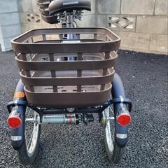 新品同様　ブリヂストン　三輪電動アシスタント自転車　ラクットの画像