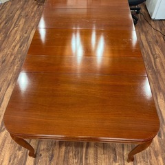 国産高級家具　ダイニングテーブルの画像