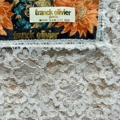 再値下❗️franck olivier幅広レース大判ハンカチ 未使用 訳ありの画像