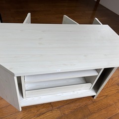 テレビ台の画像
