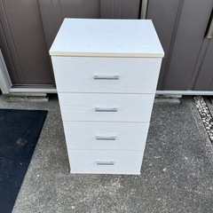 タンス　キャビネット　収納家具
