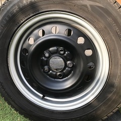 値下げしました　
DUNLOPスタッドレスタイヤ　＋　スチールホイールの画像