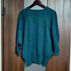 ビジュー付ベージュトップス ドルマンニットおまけ︎^ ^の画像