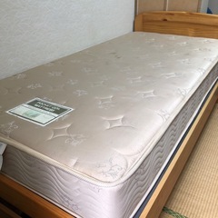 ニトリマットレス付きSベッド 
