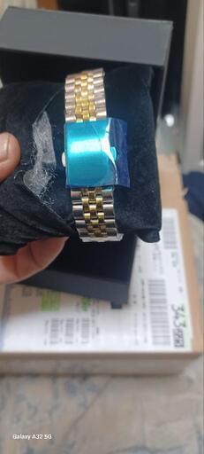 スイス国内ブランド時計新品