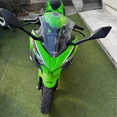 R4年式ninja400 R7年5月末まで車検あり　
走行距離500ｷﾛ以下 の画像