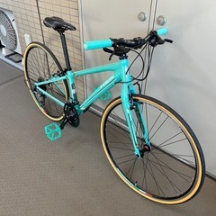 クロスバイク　TREK 7.4FX WSD 2012の画像