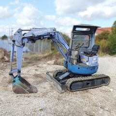 クローラー式ミニバックホー EX20UR 人気の2トンクラス 小旋回 ミニユンボ 日立建機 EX20UR-2C ミニ