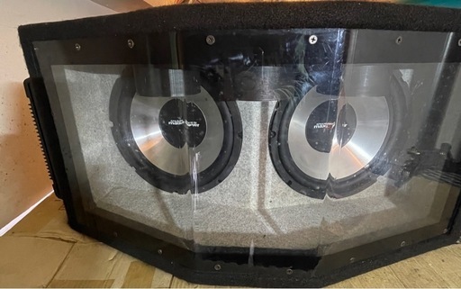 カーオーディオ ツイン　サブウーハー　アンプ付き 重低音