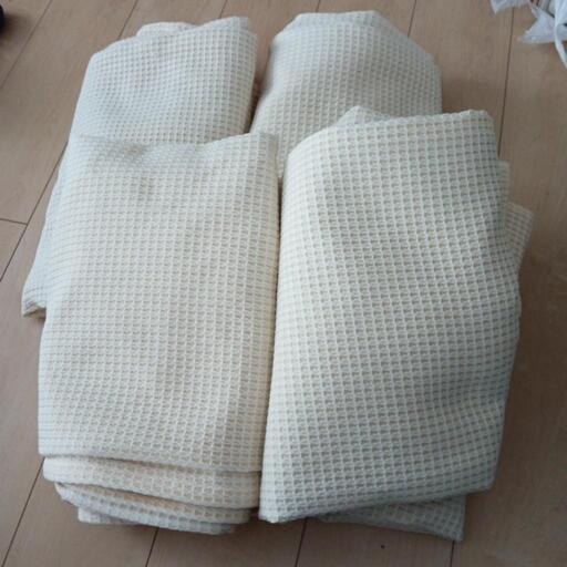 カーテン４枚セット
