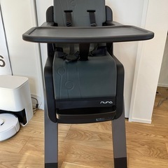 ハイチェア　NUNA ZAAZ
