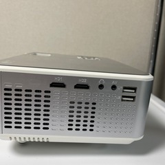 プロジェクター　CANVISの画像
