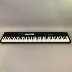 Novation launchkey 88 midi keyboard