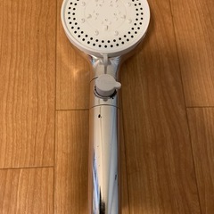 シャワーヘッド　止水機能　5段階モード付きの画像